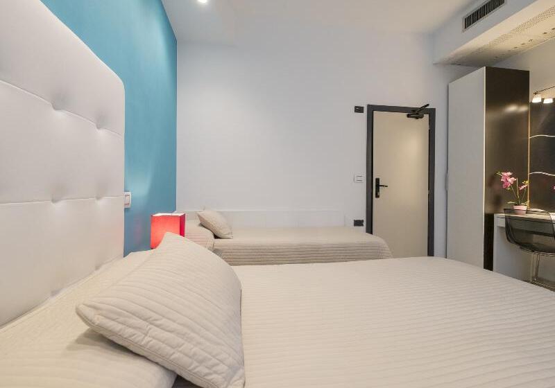 اتاق خانوادگی, Hoya Resort