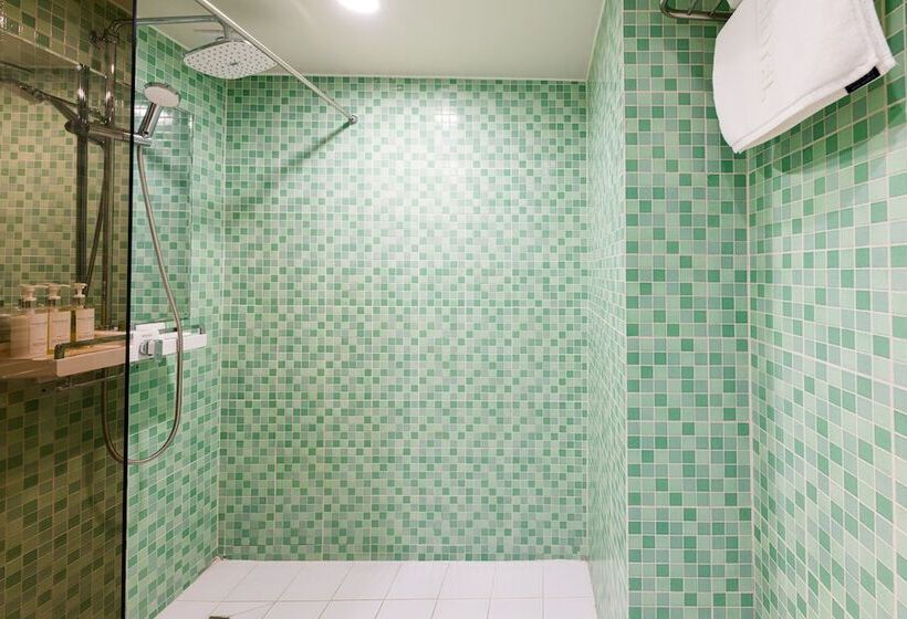 Deluxe Room, Lenith Seomyeon