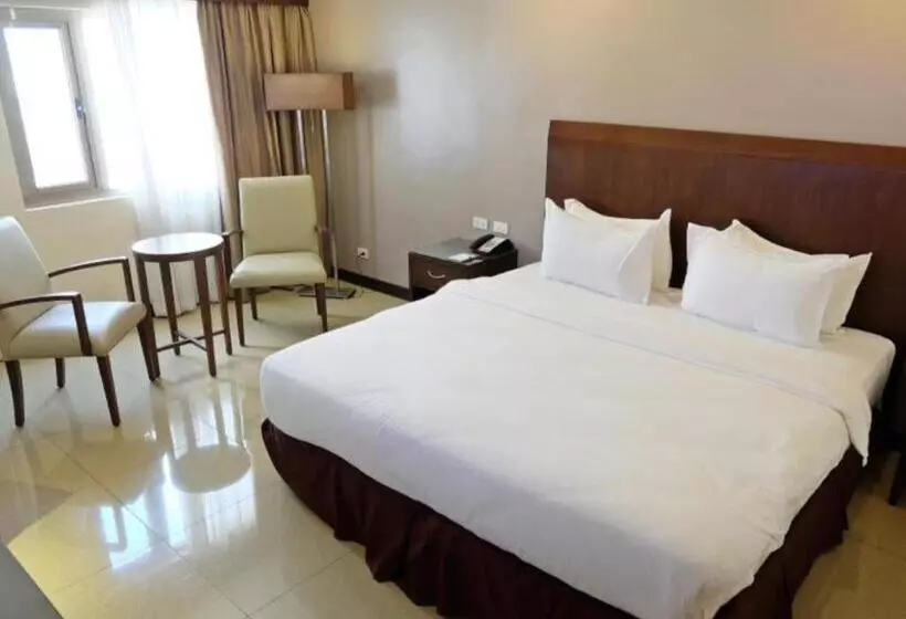 اتاق لوکس با تخت بزرگ, Mandarin Plaza