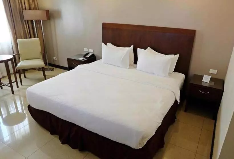 اتاق لوکس با تخت بزرگ, Mandarin Plaza