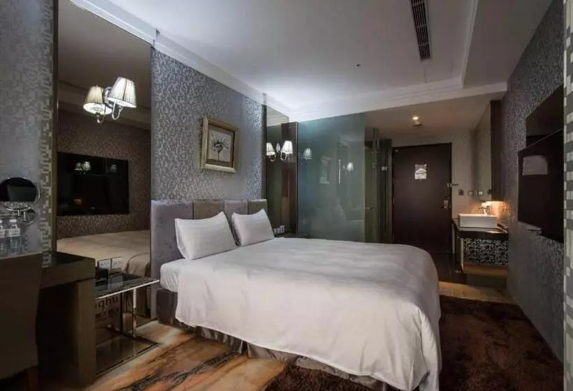 اتاق استاندارد با سرویس بهداشتی مشترک, Shianghu Boutique