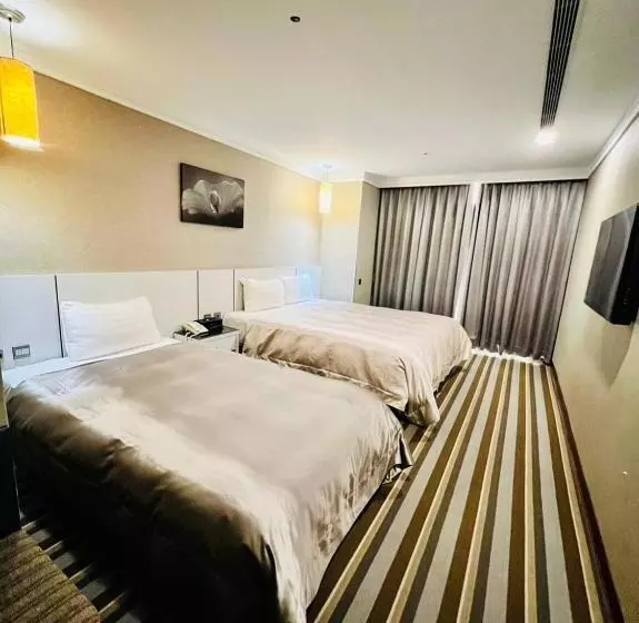 اتاق راحتی سه تخته, Shianghu Boutique