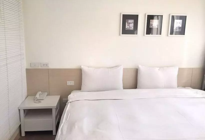 اتاق استاندارد با چشم‌انداز شهر, Wemeet Hotel Taipei