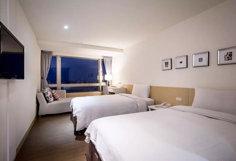 اتاق استاندارد با چشم‌انداز رودخانه, Wemeet Hotel Taipei