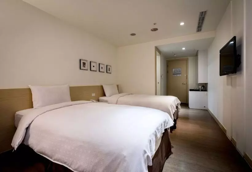 اتاق استاندارد با چشم‌انداز رودخانه, Wemeet Hotel Taipei
