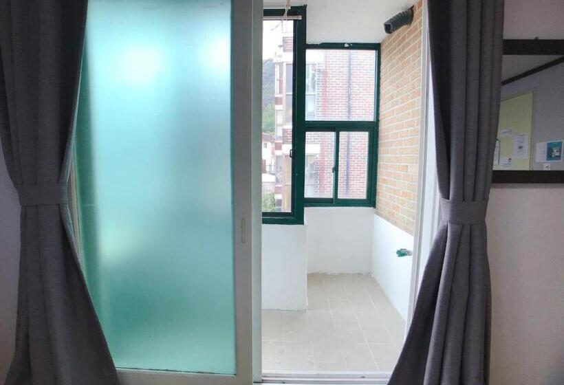 חדר דלוקס, 1012 House Namsan 외국인전용