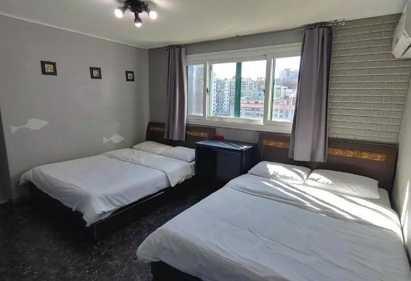 ファミリールーム, 1012 House Namsan 외국인전용