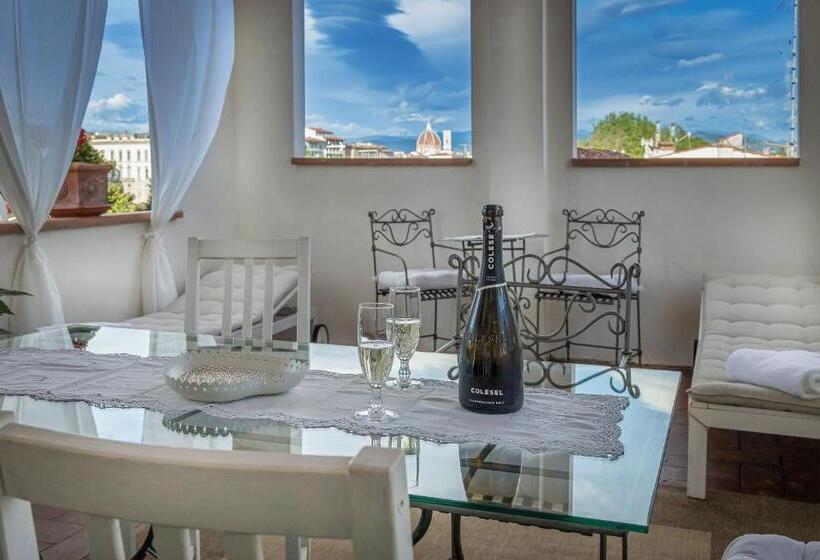 اتاق استاندارد سه نفره, Dimora Bandinelli