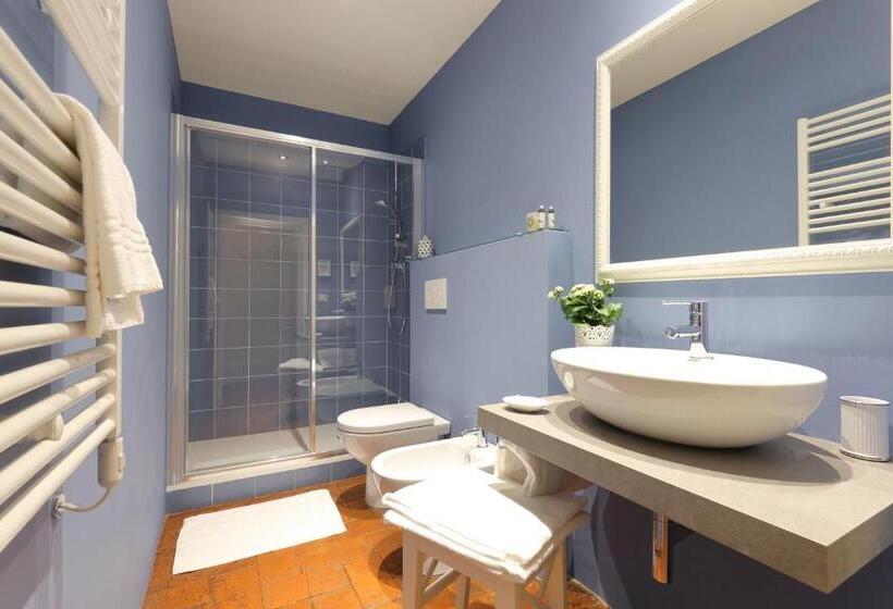 اتاق استاندارد سه نفره, Dimora Bandinelli