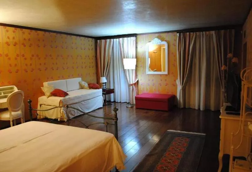 デラックスの４人部屋, Locanda San Giacomo