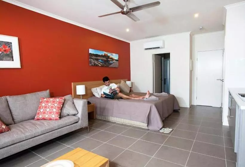 スタンダードスタジオ, Freshwater East Kimberley Apartments