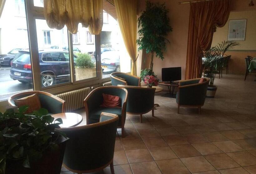 غرفة عائلية, Anne De Beaujeu