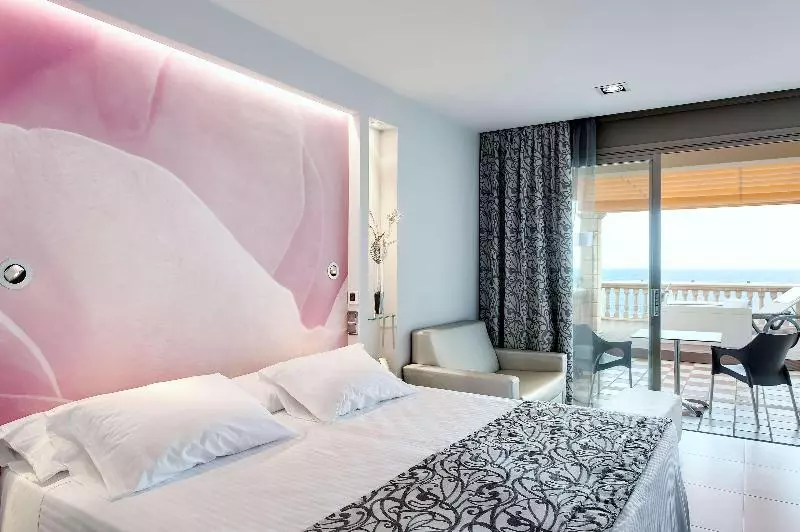 اتاق استاندارد, B&b Hotel Como Camerlata