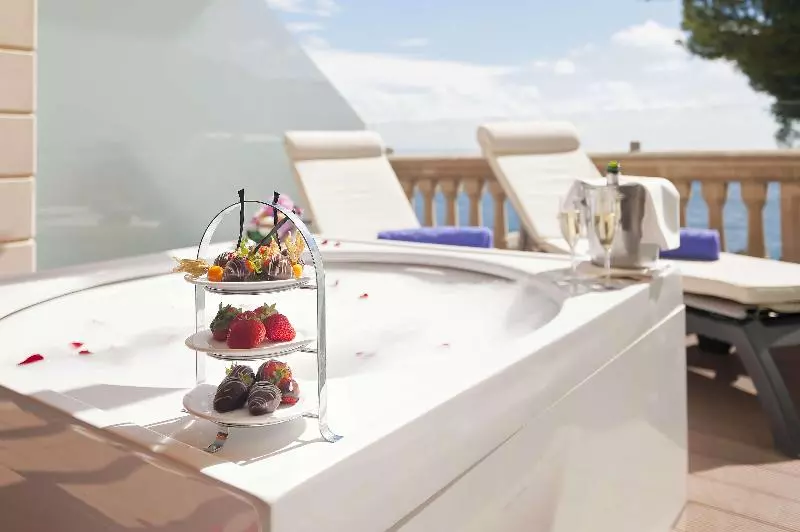 اتاق استاندارد, B&b Hotel Como Camerlata