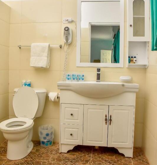 اتاق لوکس با چشم‌انداز دریا, Beyond Sunset Resort & Villas