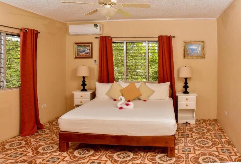 سوییت با چشم‌انداز دریا, Beyond Sunset Resort & Villas