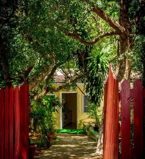 ویلای 2 خوابه, Beyond Sunset Resort & Villas
