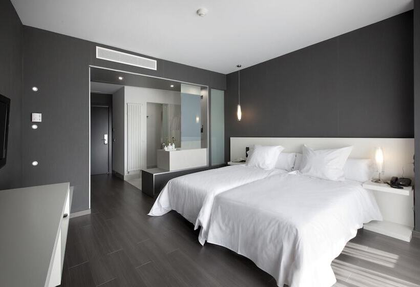 חדר סטנדרט, Mas Monzon