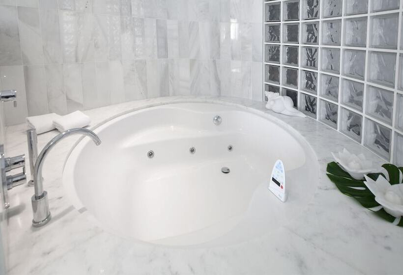 סוויטה, Mas Monzon