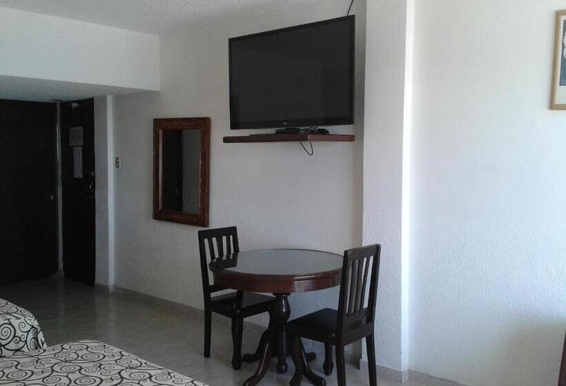 اتاق استاندارد با چشم‌انداز دریا, Real Del Mar