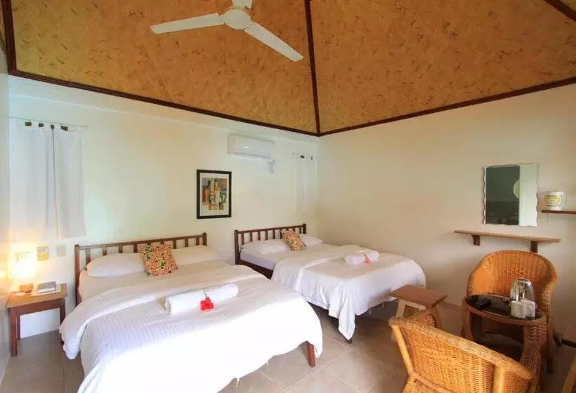 Perhehuone, Sunz En Coron Resort
