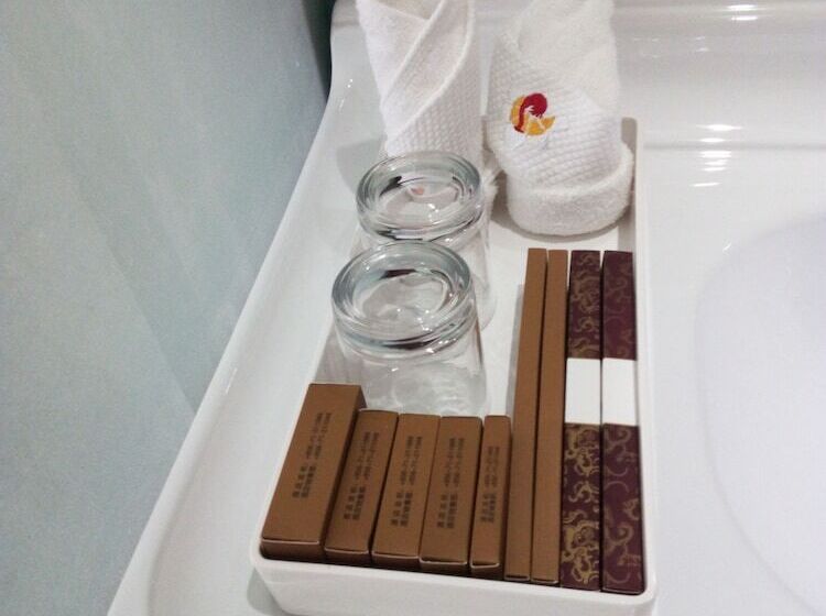 小型套房, Xishuangbanna Hotel Laos Luang Prabang