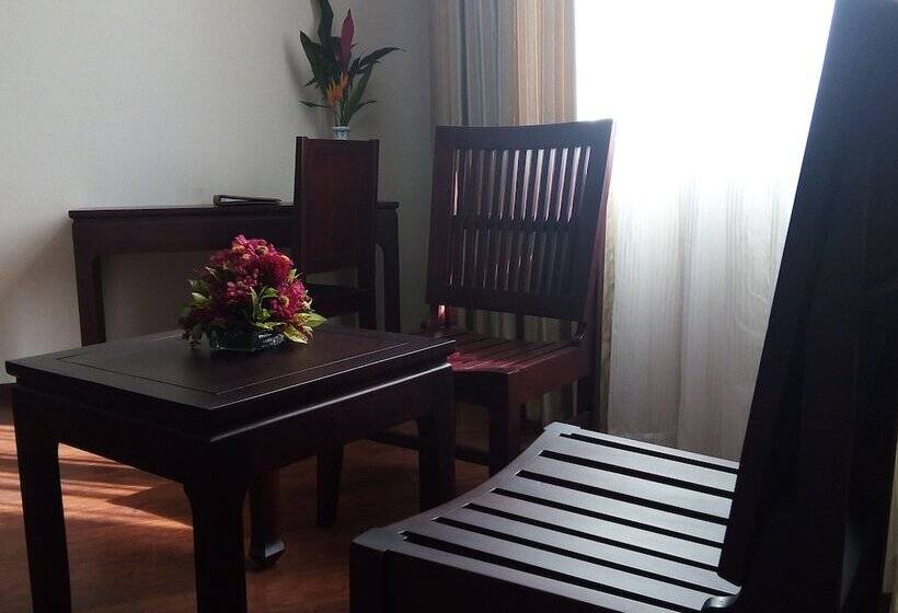 小型套房, Xishuangbanna Hotel Laos Luang Prabang