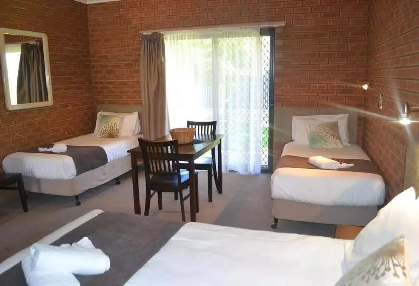 ファミリールーム, Ashleigh Court Motor Inn