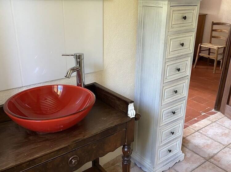 スタンダードルーム, La Mandarine