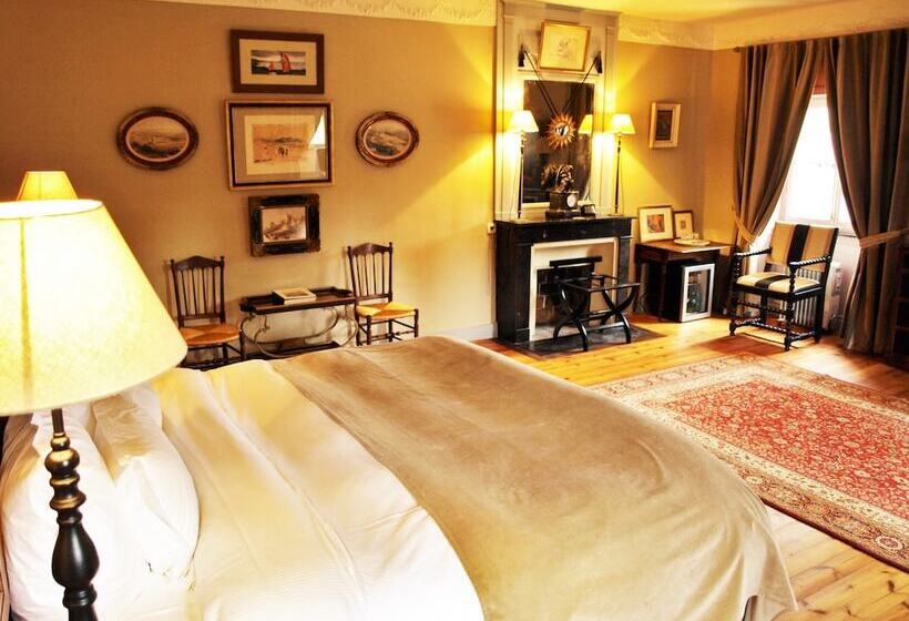 디럭스 룸, Château De La Pommeraye