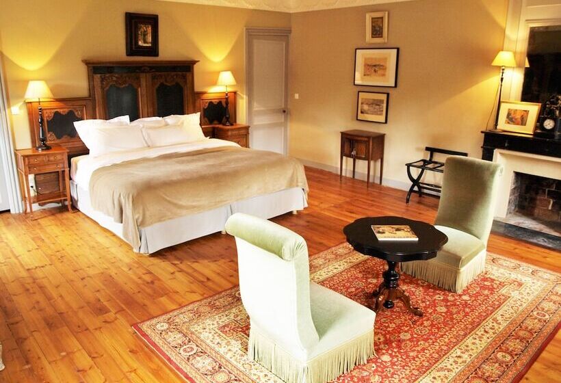 디럭스 룸, Château De La Pommeraye