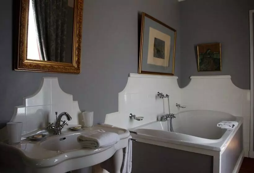 プレステージスイート, Château De La Pommeraye
