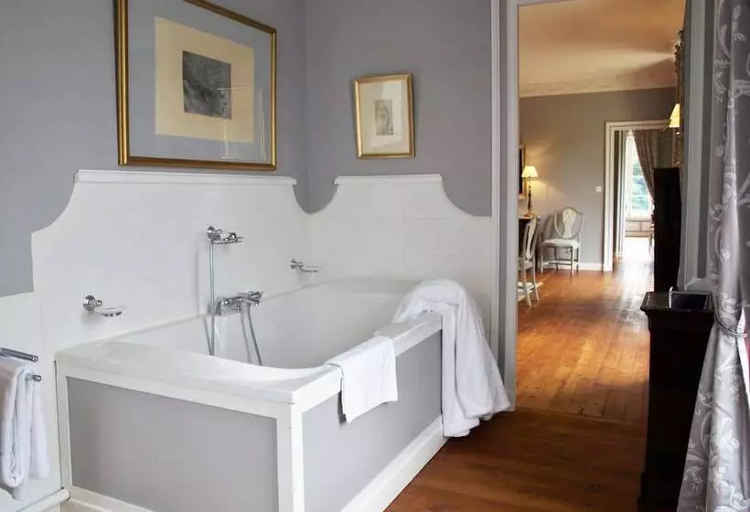 プレステージスイート, Château De La Pommeraye