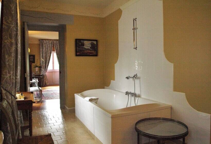 수피리어 룸, Château De La Pommeraye