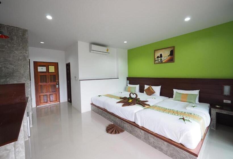 标准三人间, Hatzanda Lanta Resort   Sha Extra Plus