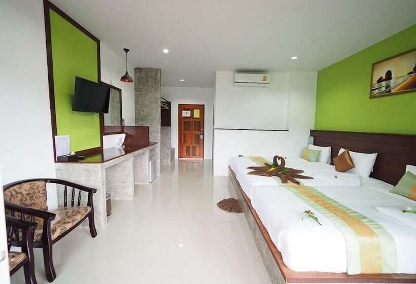 带泳池的标准三人间, Hatzanda Lanta Resort   Sha Extra Plus