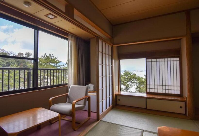 Номер Superior, Miyajima Morinoyado