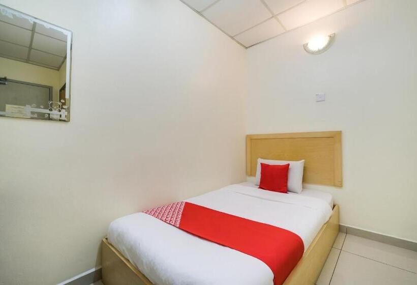 标准单人间, River Inn