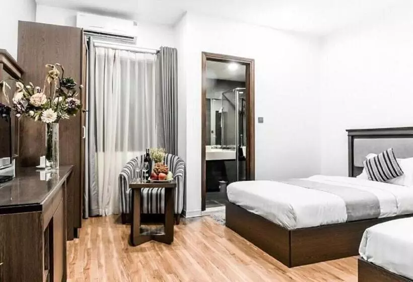 اتاق پریمیوم با چشمانداز باغ, Collection O Le Grand Hanoi Hotel The Tryst