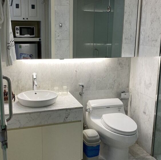 استودیوی لوکس, Lotus Village Nha Trang