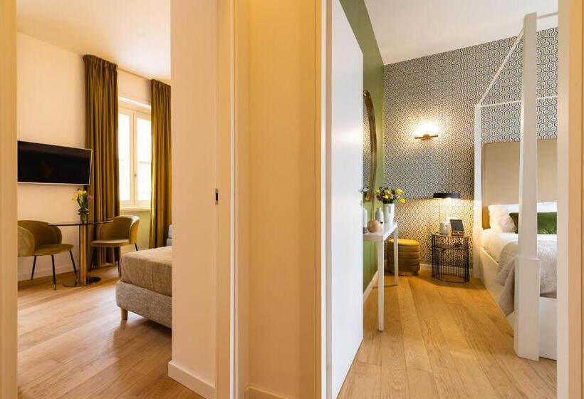 سوئیت دولوکس با چشم‌انداز, Navona 49 Luxury Suites&apartment