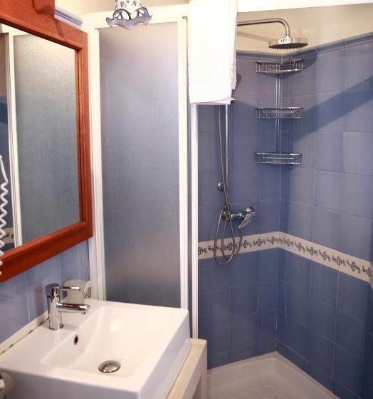 バルコニー付きスタンダードトリプルルーム, Villa Cristina