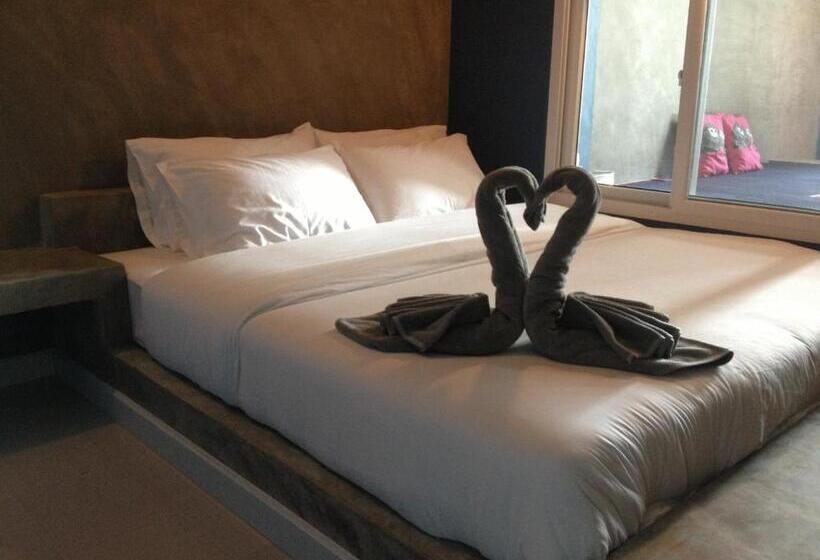 غرفة بريميوم رباعية, De Sea Almond