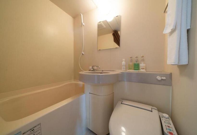 חדר סטנדרט, Royal Hotel Uohachi