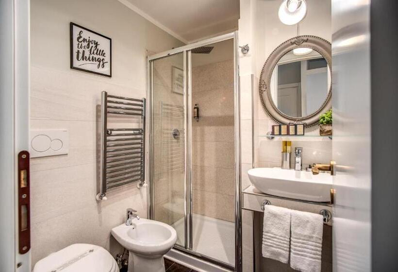 Superior Room, Tree Charme