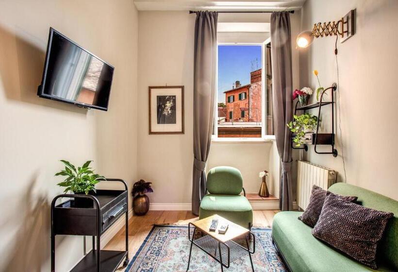 2 Bedroom Apartment, Tree Charme