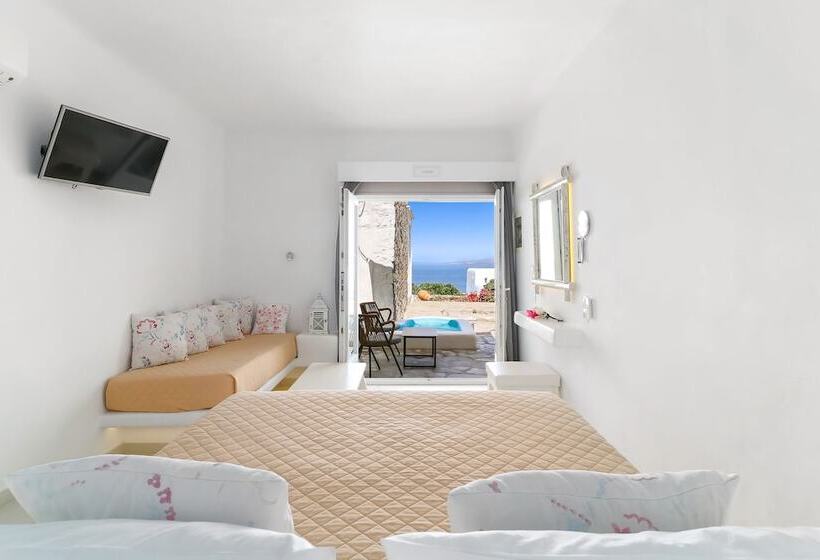 带按摩浴缸和海景的套房, Manolia View Mykonos