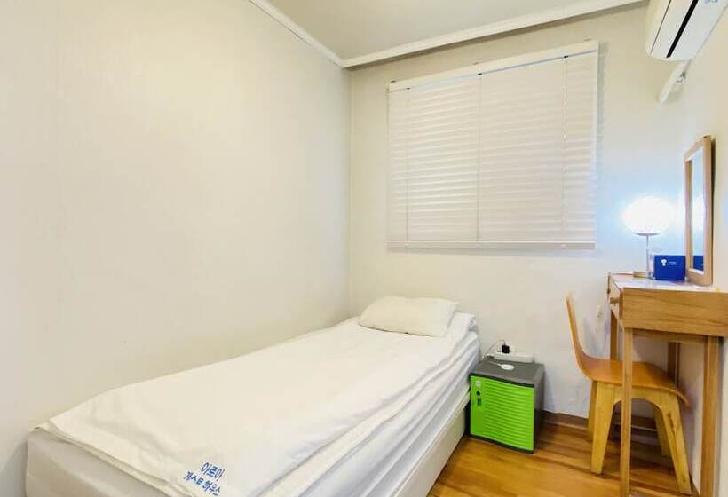 חדר סטנדרט יחיד, Aroha Guesthouse Seoul Station