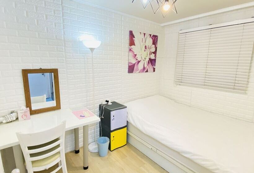 חדר סטנדרט, Aroha Guesthouse Seoul Station