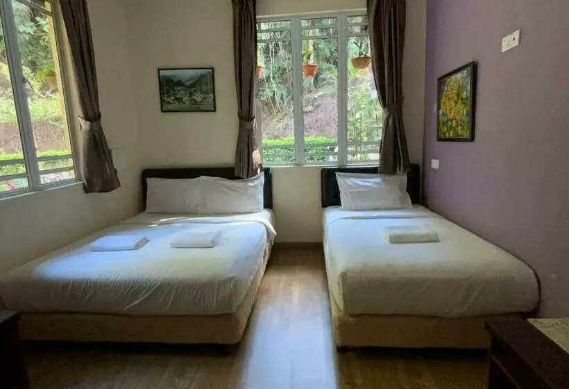 اتاق استاندارد سه نفره, Arundina Cameron Highlands